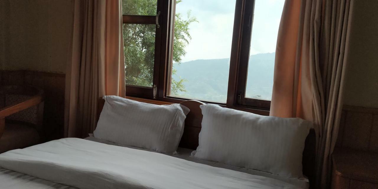 นาครโกต ซันไชน์ โฮเต็ล Hotel Baluwapati Deupur ภายนอก รูปภาพ